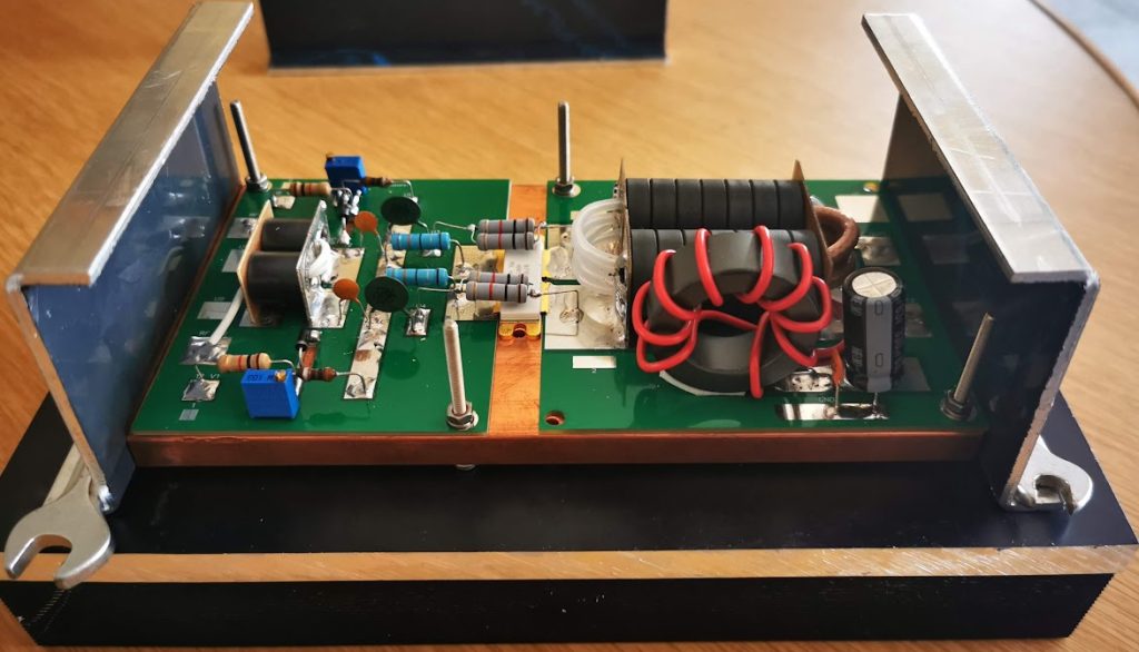 1.5Kw Solid State Linear HF Amplifier
