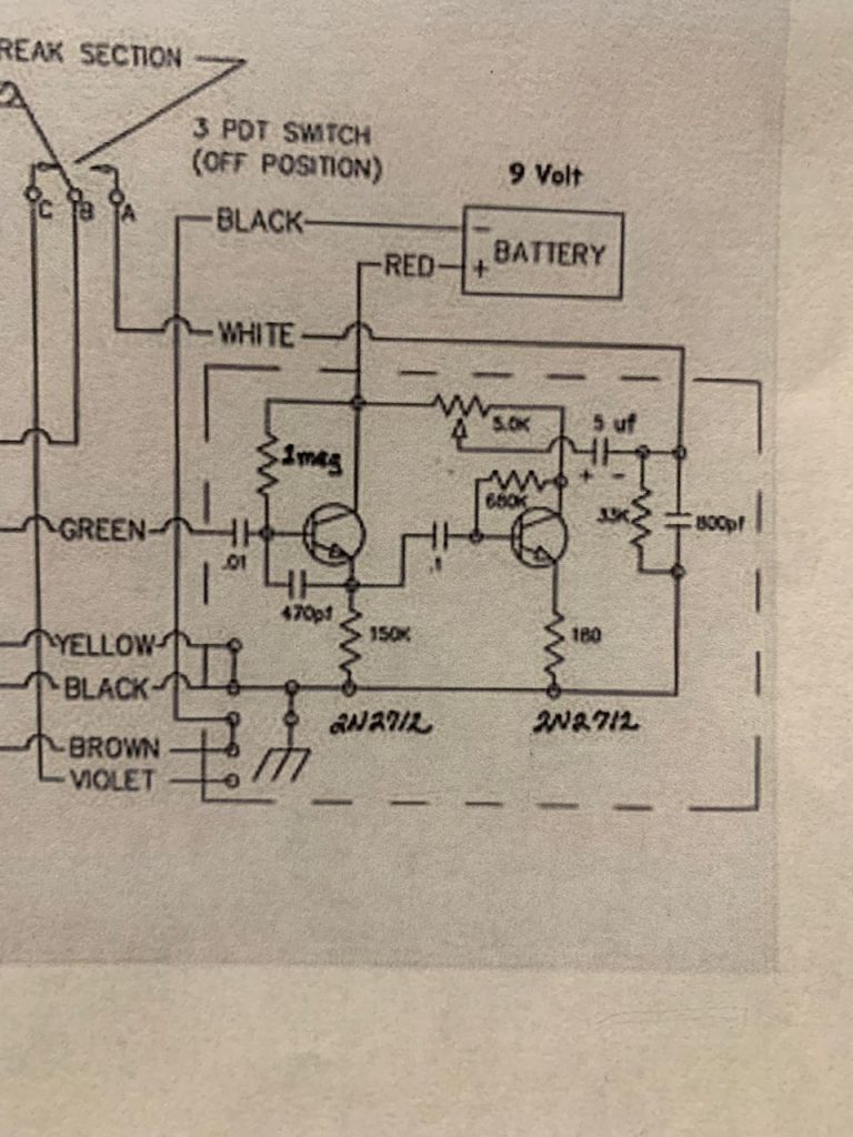 Simple schematic of the pre-amp.